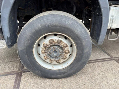Scania P124-360 C 6x6 FULL STEEL 3-WAY KIPPER (12 GEARS MANUAL GEARBOX / REDUCTION AXLES / FULL STEEL SUSPENSION / P.T.O. / ETC.) foto 8
