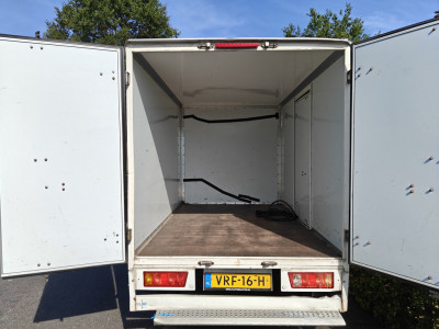 Schade bedrijfswagens LOGISTAR Electrisch AIRCO BJ 2022 foto 10
