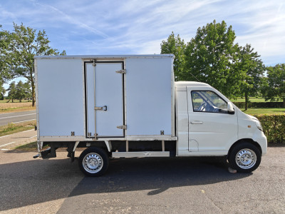 Schade bedrijfswagens LOGISTAR Electrisch AIRCO BJ 2022 foto 13