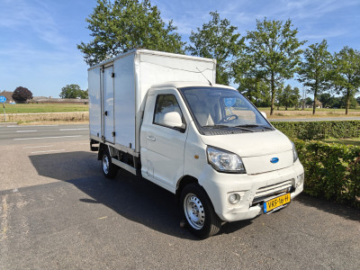 Schade bedrijfswagens LOGISTAR Electrisch AIRCO BJ 2022 foto 4