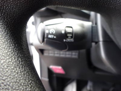 Schade bedrijfswagens Partner 1.2 PureTech Pro BENZINE  AIRCO NAVI CRUISE CONTROL PDC SCHUIFDEUR 18