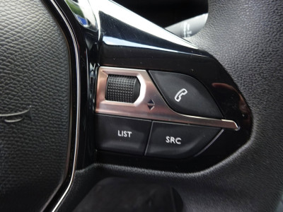 Schade bedrijfswagens Partner 1.2 PureTech Pro BENZINE  AIRCO NAVI CRUISE CONTROL PDC SCHUIFDEUR 20