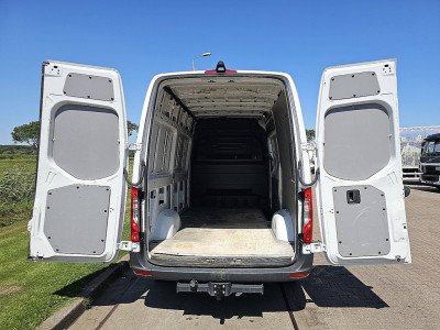 Schade bedrijfswagens SPRINTER 311 L2H2 MBUX10  RWD 13
