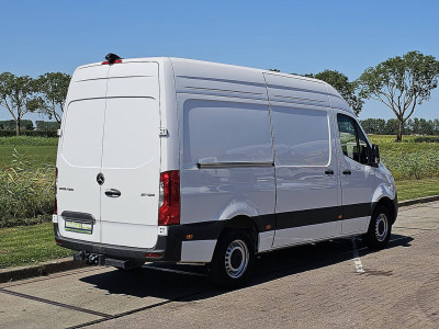 Schade bedrijfswagens SPRINTER 311 L2H2 MBUX10  RWD 3
