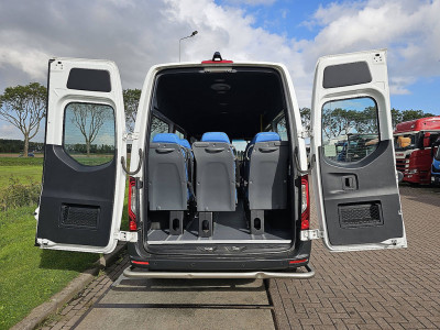 Schade bedrijfswagens SPRINTER 314 9 persoons LED inclusief 4447 rest BPM Netto EU exportprijs 23450,00 foto 14