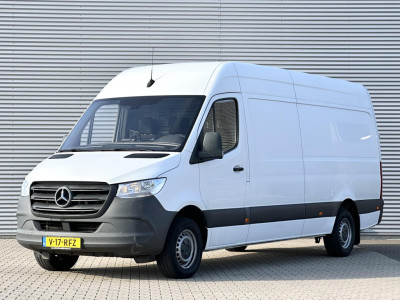 Schade bedrijfswagens Sprinter 315 1.9 CDI L3H2