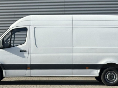 Schade bedrijfswagens Sprinter 315 1.9 CDI L3H2 foto 6
