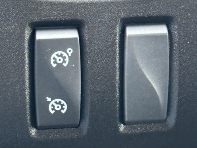 Schade bedrijfswagens Trafic 1.6 dCi L2 DC Dubbele cabine Airco|Navi|Trekhaak foto 11