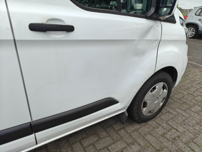 Schade bedrijfswagens Transit Custom 340 2.0 TDCI L2H2 Trend AIRCO/NAVI BJ 2023 foto 14