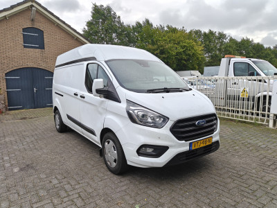 Schade bedrijfswagens Transit Custom 340 2.0 TDCI L2H2 Trend AIRCO/NAVI BJ 2023 foto 4