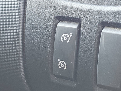Schade bedrijfswagens VIVARO 1.6 foto 11