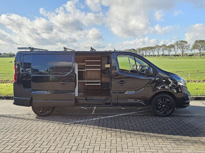 Schade bedrijfswagens VIVARO 1.6 foto 15