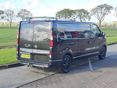 Schade bedrijfswagens VIVARO 1.6 foto 3