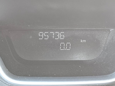 Schade bedrijfswagens VIVARO 1.6 foto 9