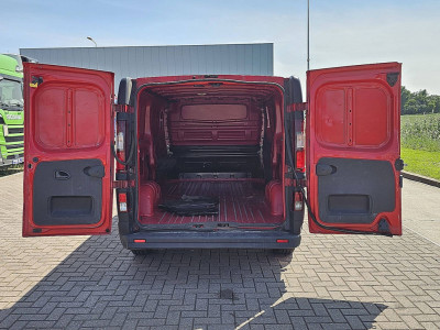 Schade bedrijfswagens VIVARO 1.6 L2 h1 Edition 10