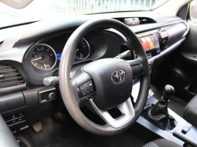 Toyota HiLux 2.4 D-4D-F 150Pk 4x4 | Grijs kenteken | RIVAL + MEER EXTRA OPTIES foto 9