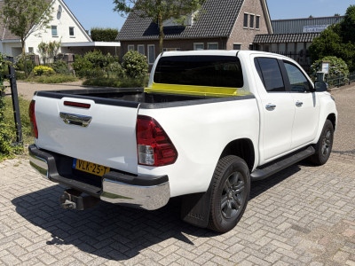 Toyota HiLux 2.4 D-4D 150PK E6 Aut. 4WD Double Cab Professional â camera â Trekhaak 3,5Ton 2