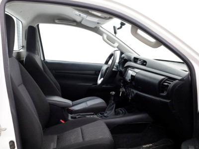 Toyota HiLux 2.4 D-4D 150pk Comfort 4WD 4X4 Airco 03-2021 foto 3