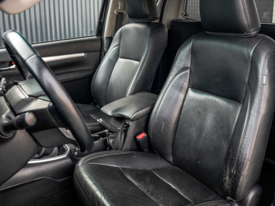 Toyota HiLux 2.4 D 4WD | 4x4 | 150 PK | Camera | Cruise | Airco | Leder interieur | Trekhaak foto 11