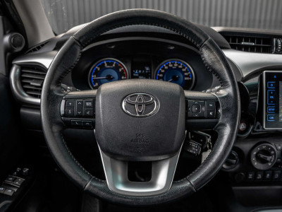 Toyota HiLux 2.4 D 4WD | 4x4 | 150 PK | Camera | Cruise | Airco | Leder interieur | Trekhaak foto 13
