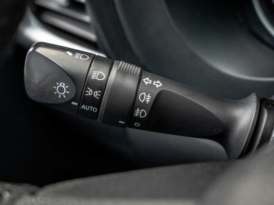 Toyota HiLux 2.4 D 4WD | 4x4 | 150 PK | Camera | Cruise | Airco | Leder interieur | Trekhaak foto 18