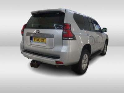 Toyota Land Cruiser 2.8 D-4D-F Challenger Window Van 2
