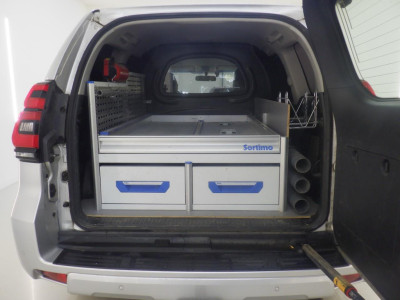 Toyota Land Cruiser 2.8 D-4D-F Challenger Window Van 3