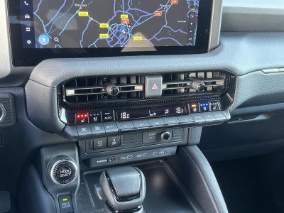Toyota Land Cruiser 2.8 D-4D landcruiser Blind Van Professional Executive Luxe Uitvoering! foto 15
