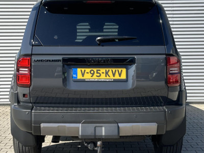 Toyota Land Cruiser 2.8 D-4D landcruiser Blind Van Professional Executive Luxe Uitvoering! foto 7