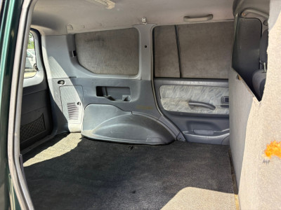 Toyota LandCruiser 90 3.0 D4-D Blind Van|GRIJS kenteken|163PK|4X4|trekhaak|lichtmetalen velgen|elektrische ramen 10