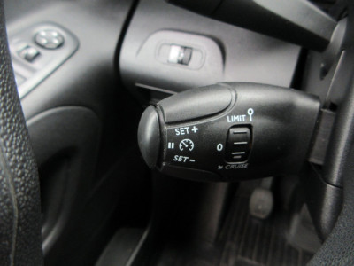 Toyota PROACE CITY 1.5 D-4D Live, 102pk, Euro 6, Airco, PDC, 3-Zits, Navigatie. foto 16