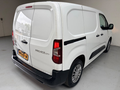 Toyota PROACE CITY Servicewagen 1.5 100pk euro6 D-4D Live l1h1 BOTT inrichting, Victron omvormer v230, RIJKLAARPRIJS! foto 6