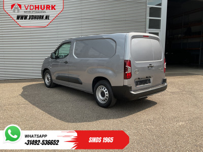 Toyota PROACE CITY Electric 50 kWh 340km WLTP L2 LED/ 3Pers./ Snellader/ Standkachel/ Stoelverw./ Stuurverw./ Carplay/ Camera/ PDC/ Cruise/ Airco 2