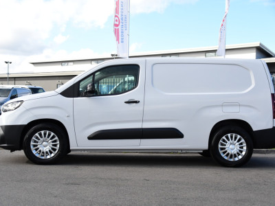Toyota PROACE CITY Electric Professional 50 kWh Virtual, Camera, Cruise, Carplay, Multimedia, Standkachel, 136pk, NIEUW! foto 9