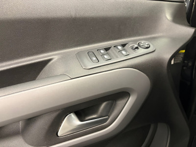 Toyota PROACE CITY VERSO 1.2 Turbo L1*5Pers*Design*Panoramadak*PDC*Camera*Navi*Trekhaak*Apple-Carplay*Cruise-Control* foto 21