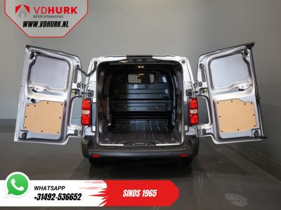 Toyota PROACE Electric Worker Long 75 kWh 350 km WLTP Adapt.Cruise/ Stuurverw./ Snellader/ Carplay/ Camera/ PDC/ Airco foto 5