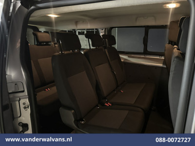 Toyota PROACE Shuttle 1.5 D-4D 120pk L3H1 Personenbus 9 Zitplaatsen Euro6 Airco | Navigatie | Apple Carplay | Cruisecontrol Android Auto, Trekhaak, Parkeersensoren, Achterklep foto 2