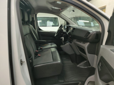 Toyota PROACE Worker 1.6 D-4D L2  Cool Comfort foto 9