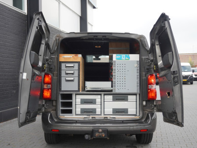Toyota PROACE Worker 2.0 Black Line 177PK Automaat EURO 6 - A/C Climate - Navi - Cruise - €15.900,- Excl. foto 9