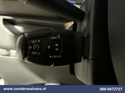 Toyota PROACE Worker 2.0 D-4D 123pk L3H1 Euro6 Airco | Camera | Apple Carplay | Cruisecontrol Android Auto, Parkeersensoren, Bijrijdersbank foto 4
