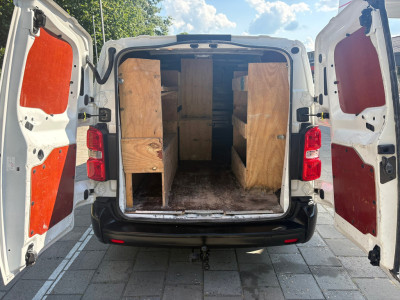 Toyota PROACE Worker 2.0 D-4D Cool Long||NAP|airco|cruise|bluetooth|trekhaak|dubbele schuifdeuren|DAB+|elektrisch pakket|EURO6 8