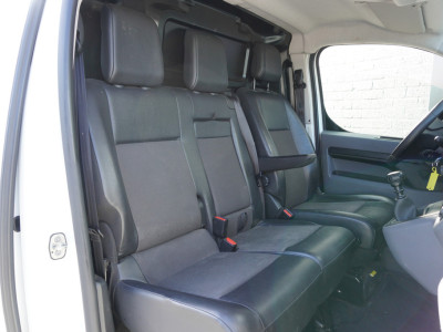 Toyota PROACE Worker 2.0 D-4D L3 122PK EURO 6 - Airco - Cruise - Trekhaak - €15.900,- Excl. foto 5