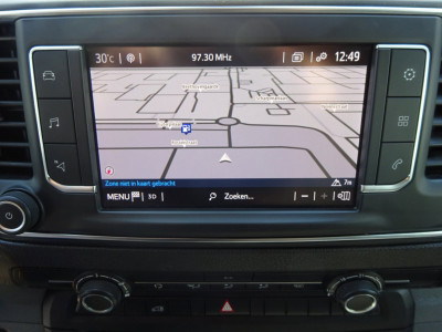 Toyota PROACE Worker 2.0 D-4D Navigator Long L3 AIRCO NAVIGATIE 3 ZITSPLAATSEN 17