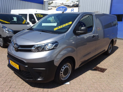 Toyota PROACE Worker 2.0 D-4D Navigator Long L3 AIRCO NAVIGATIE 3 ZITSPLAATSEN 2