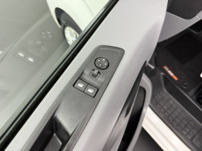 Toyota ProAce 2.0D 120PK XXl Ambition Pro | 2xSchuifdeur | Navigatie | Camera | Trekhaak | Airco | Cruise foto 9