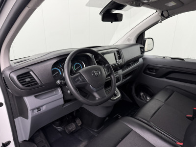 Toyota ProAce Lang 75KWh | Elektrisch | Navigatie | Multimedia | Airco | 3-Zits | foto 4
