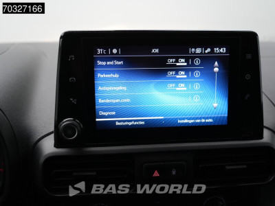 Toyota ProAce 110pk Benzine L2H1 Navi Airco Cruise Camera Parkeersensoren v+a APK 07-2026 Euro6 L2 Airco Cruise control 17
