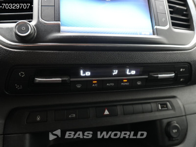Toyota ProAce Electric 136pk Elektrisch 330km WLTP 75kWh L2H1 Elektrisch AC/Climate Cruise Parkeersensoren L2 Airco Cruise control foto 21