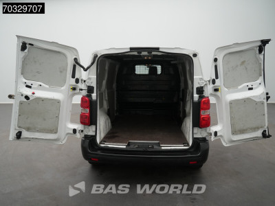 Toyota ProAce Electric 136pk Elektrisch 330km WLTP 75kWh L2H1 Elektrisch AC/Climate Cruise Parkeersensoren L2 Airco Cruise control foto 8
