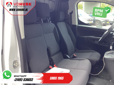 Toyota e-ProAce City 50 kWh 320 km WLTP L2 3Pers./ LED/ Standkachel/ Stoelverw./ Stuurverw./ Carplay/ Camera/ PDC/ Cruise/ Airco foto 13